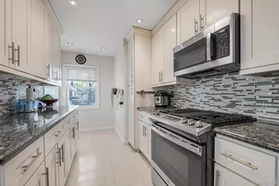 82-30 266th Street, Glen Oaks, NY 11004 - Photo 8