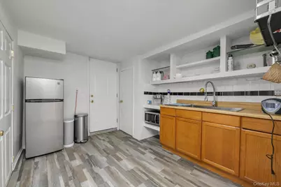 82-30 266th Street, Glen Oaks, NY 11004 - Photo 18