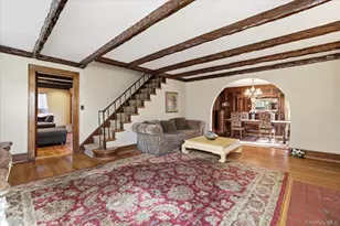 19 Addison Pl, Rockville Centre, NY 11570 - Photo 8