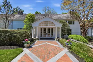 2 Aspen Pl, Great Neck, NY 11021 - Photo 42