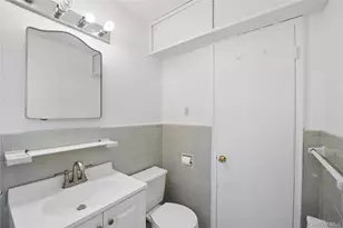 228-14 Stronghurst Ave, Queens Village, NY 11427 - Photo 18