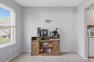 1001 Skyline Dr, Coram, NY 11727 - Photo 10