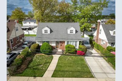 19 Sloan Drive S, Valley Stream, NY 11580 - Photo 2