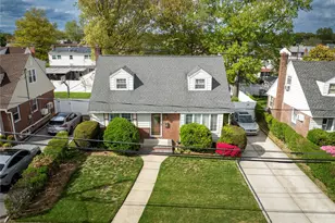 19 Sloan Dr S, Valley Stream, NY 11580 - Photo 2