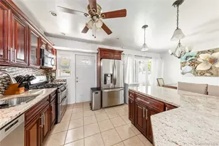 19 Sloan Dr S, Valley Stream, NY 11580 - Photo 6
