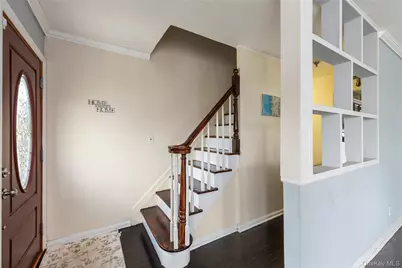 19 Sloan Drive S, Valley Stream, NY 11580 - Photo 8