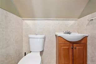 19 Sloan Dr S, Valley Stream, NY 11580 - Photo 18