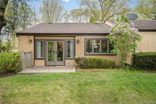 84 Strathmore Gate Dr, Stony Brook, NY 11790 - Photo 14