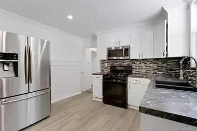 938 S Route 9W, Congers, NY 10920 - Photo 14