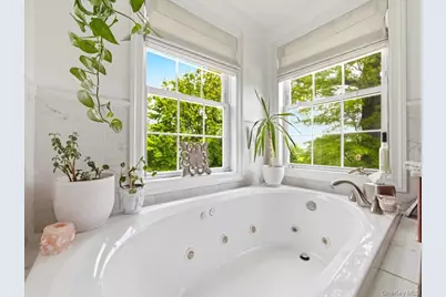 401 Centre Avenue, Nyack, NY 10960 - Photo 30