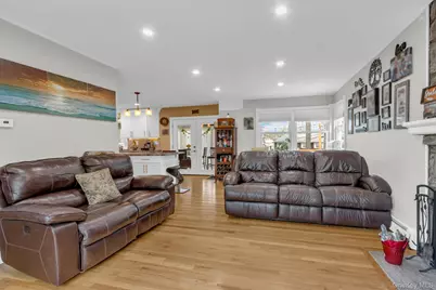 278 (Aka 272) Alta Vista Drive, Yonkers, NY 10710 - Photo 6