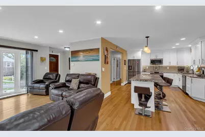 278 (Aka 272) Alta Vista Drive, Yonkers, NY 10710 - Photo 8
