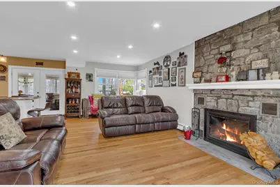278 (Aka 272) Alta Vista Drive, Yonkers, NY 10710 - Photo 4