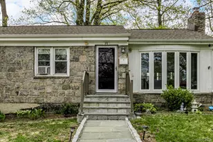 278 (Aka 272) Alta Vista Dr, Yonkers, NY 10710 - Photo 2
