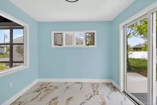 1524 Bowe Rd, Valley Stream, NY 11580 - Photo 14