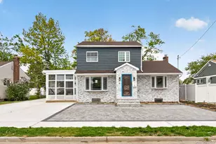 1524 Bowe Rd, Valley Stream, NY 11580 - Photo 2
