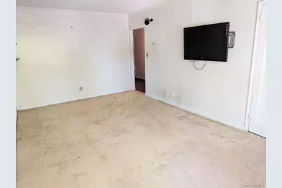 207-11 Hillside Avenue, Queens Village, NY 11427 - Photo 6