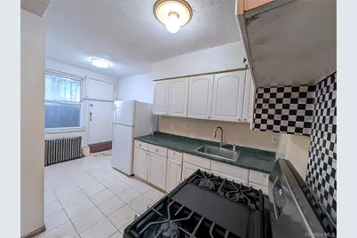 207-11 Hillside Avenue, Queens Village, NY 11427 - Photo 24