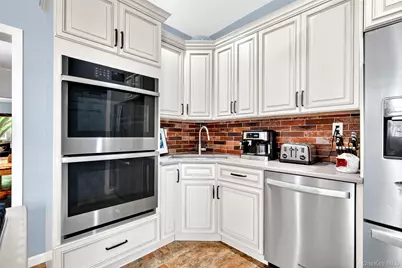 1950 Haight Avenue, Bronx, NY 10461 - Photo 16