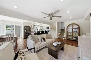 149 Raleigh Ln, West Islip, NY 11795 - Photo 4