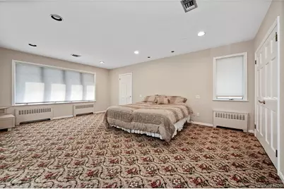 13802 Rockaway Beach Boulevard, Rockaway Park, NY 11694 - Photo 18