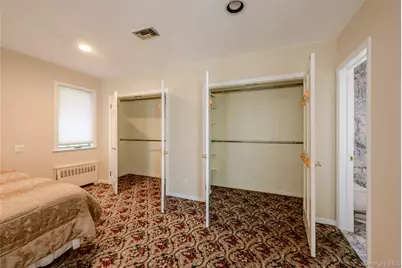 13802 Rockaway Beach Boulevard, Rockaway Park, NY 11694 - Photo 20