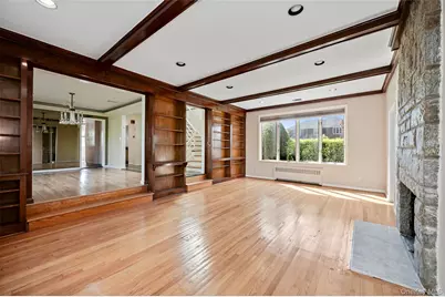 13802 Rockaway Beach Boulevard, Rockaway Park, NY 11694 - Photo 8