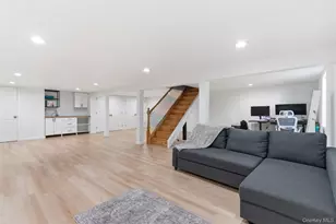 15 7 Ave, Smithtown, NY 11787 - Photo 24