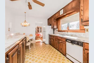 1109 Aka 1111 Nepperhan Avenue, Yonkers, NY 10703 - Photo 10
