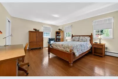 22 E Mayer Drive, Suffern, NY 10901 - Photo 22