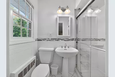22 E Mayer Drive, Suffern, NY 10901 - Photo 20