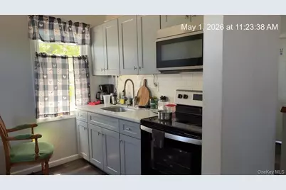 11 Bay Avenue, Patchogue, NY 11772 - Photo 2