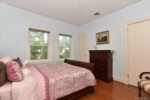 8 Magnolia Dr, Great Neck, NY 11021 - Photo 28