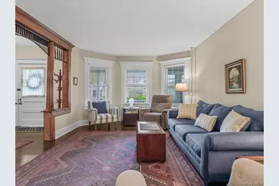 28 Union Place, Lynbrook, NY 11563 - Photo 6