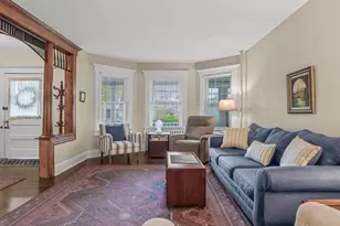 28 Union Pl, Lynbrook, NY 11563 - Photo 6