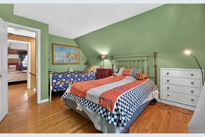 2021 Lincoln Avenue, East Meadow, NY 11554 - Photo 14