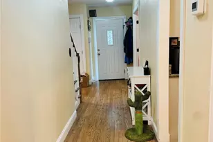 195 Maple St, Medford, NY 11763 - Photo 10