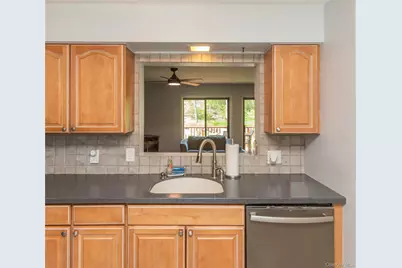 6605 Chelsea Cove Cove N, Hopewell Junction, NY 12533 - Photo 10