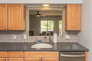 6605 Chelsea Cove Cove N, Hopewell Junction, NY 12533 - Photo 10