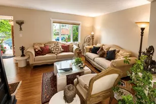 25 Nassau St, Elmont, NY 11003 - Photo 4