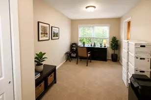 25 Nassau St, Elmont, NY 11003 - Photo 8