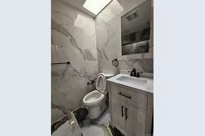 2 Jardine Place, Brooklyn, NY 11233 - Photo 4