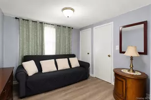 183 Broadway, Brentwood, NY 11717 - Photo 16