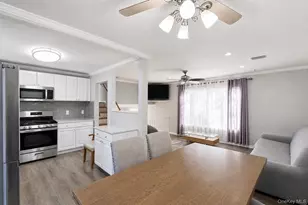 183 Broadway, Brentwood, NY 11717 - Photo 6