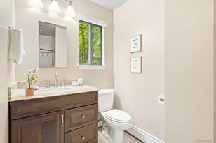 43 Powder Horn Rd, Cortlandt Manor, NY 10567 - Photo 14