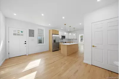 2407 Butler Place, Bronx, NY 10461 - Photo 36