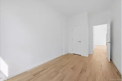 2407 Butler Place, Bronx, NY 10461 - Photo 22