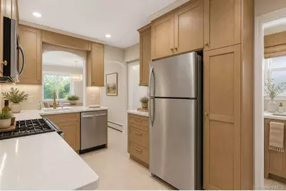 68 Seneca Avenue, White Plains, NY 10603 - Photo 16