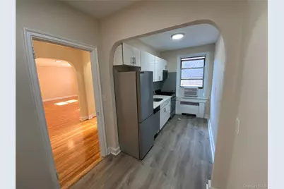 1 S Broadway #4M, White Plains, NY 10601 - Photo 6