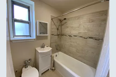 1 S Broadway #4M, White Plains, NY 10601 - Photo 8